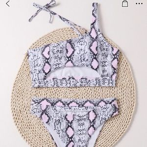 BRAND NEW M Snake print SHEIN Bikini Set